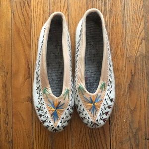 Ukrainian embroidered flats - handmade